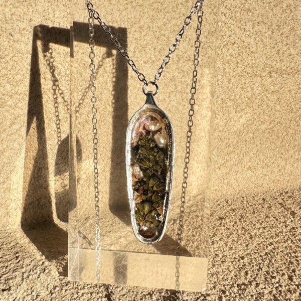 lavender resin necklace