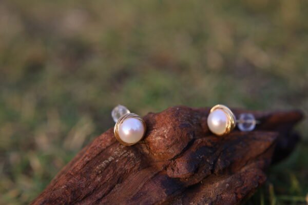 bird nest pearl studs