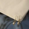 bird pearl dangle earring
